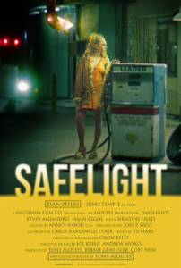   / Safelight (2015)
