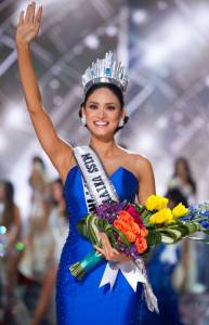   2015 () / Miss Universe 2015 (2015)